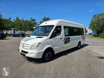 Autocar de turismo Mercedes