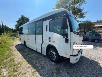 Autokar školní doprava Isuzu