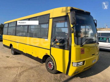 Училищен автобус Iveco