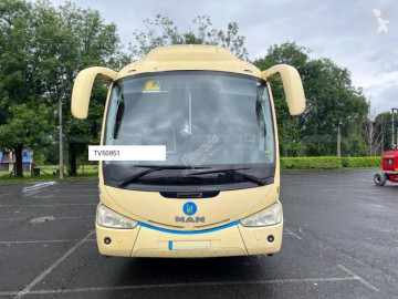 Междуградски автобус Irizar Man