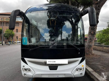 Междуградски автобус Iveco Magelys