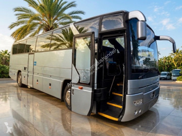 Autocar de turismo Mercedes