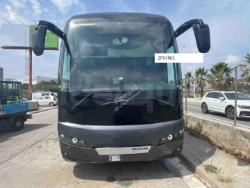 Междуградски автобус Neoplan Tourliner