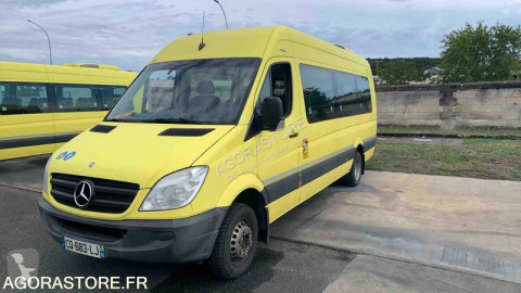 Autocar transporte escolar Mercedes