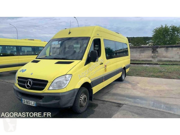 Autocar transporte escolar