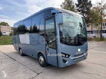 Isuzu Novo coach