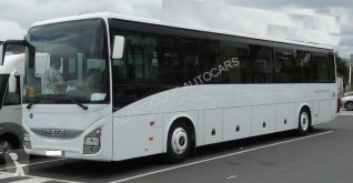 Autokar transport szkolny Iveco Crossway