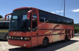 Autokar Setra S 215 HDH turystyczny używany