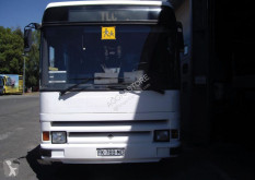 Autocar transport scolaire Renault Tracer