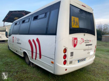 Autocar transporte escolar Iveco Wing