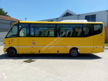 Autocar transport scolaire Mercedes Ligne Mediano