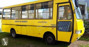 Autocar Iveco IVECO 85 C 18 CACCIAMALI transport scolaire occasion