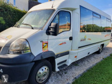 Autocar Renault mascott transporte escolar usado