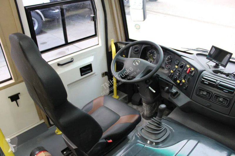 Touringcar Mercedes 1725 4x4 Passenger Bus