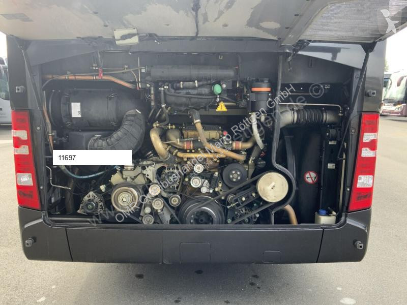 Autokar Mercedes E 16 RHD