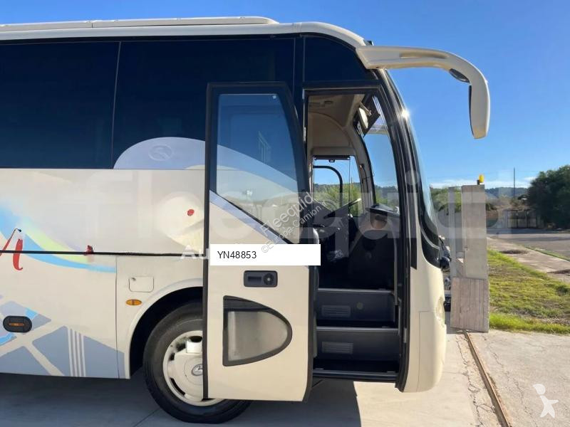حافلة King Long XMQ6900