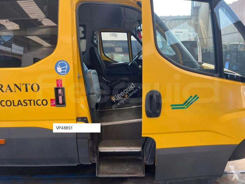 حافلة Iveco Daily