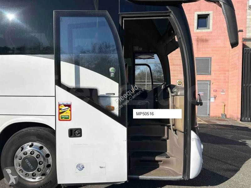 حافلة Iveco