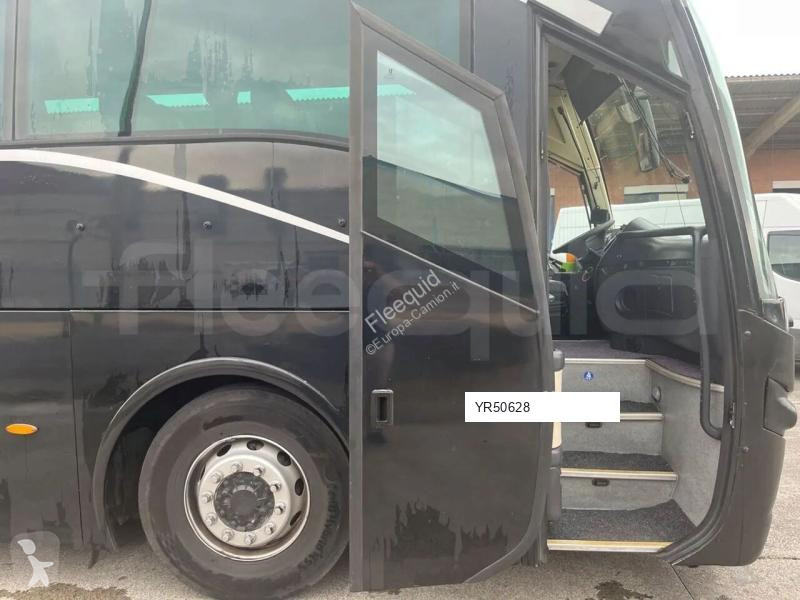Междуградски автобус Irisbus