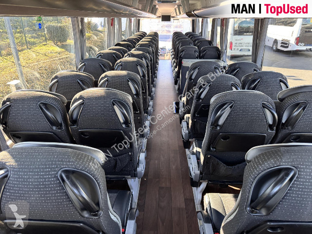 Междуградски автобус Neoplan P10 Tourliner