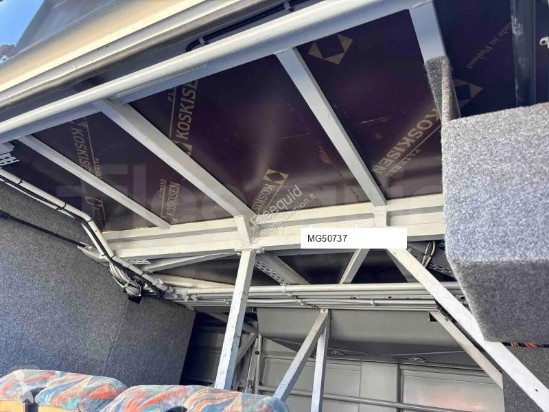 Autobus Scania M330
