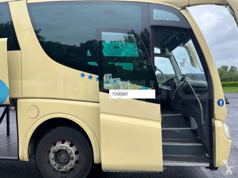 حافلة Irizar PB