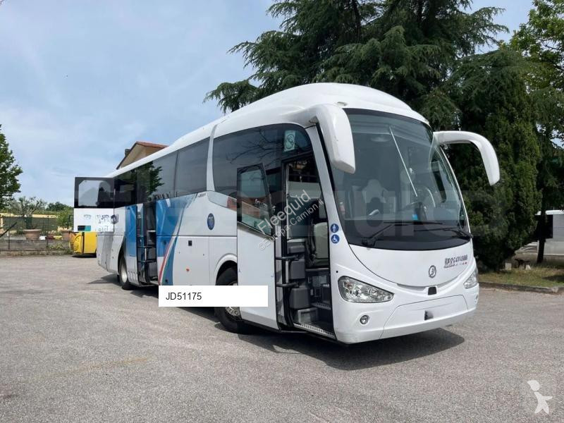 Междуградски автобус Irizar i6