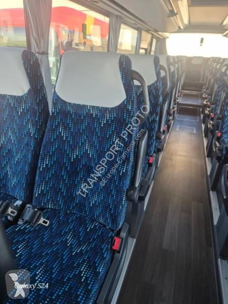 Междуградски автобус Iveco EVADYS