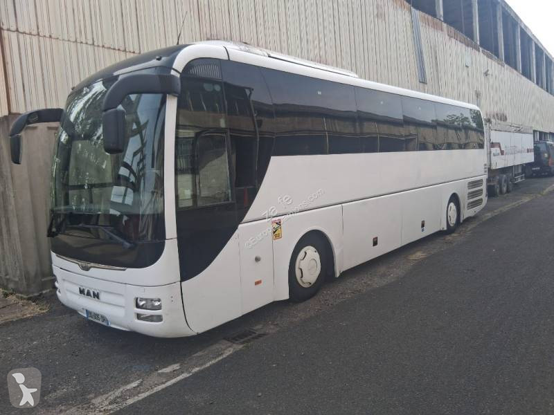 Междуградски автобус MAN R07
