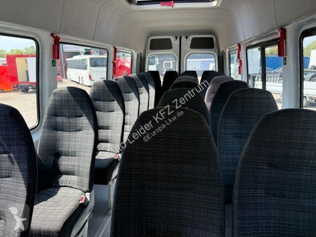 حافلة Mercedes 516 23 Sitzen