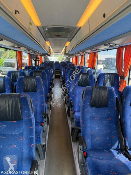 Autobussen Scania Omni Express