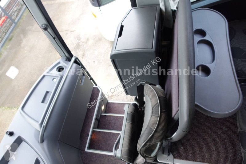 Autokar Mercedes 350 16 RHD-M...