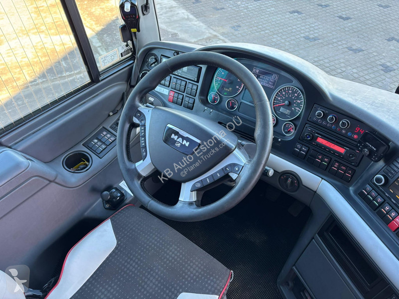 MAN R 08 Lions Coach L 6x2*4 AC / AUXILIARY...
