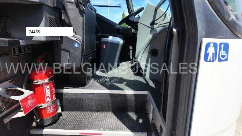 Autobus Bova Futura classic FHD-13-420 / Lift...