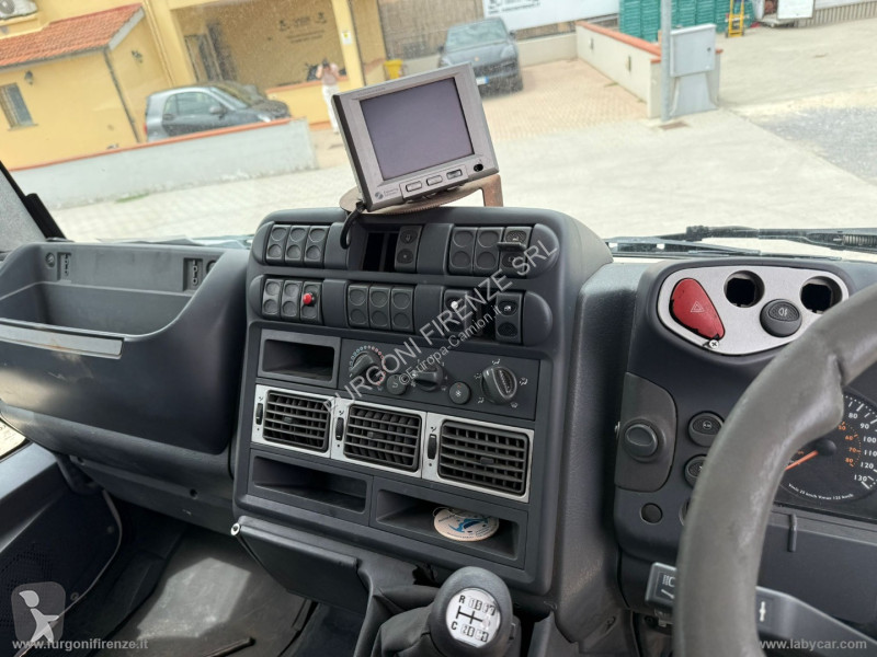 Vägmaskiner Iveco EUROCARGO 160-28 Altri Modelli