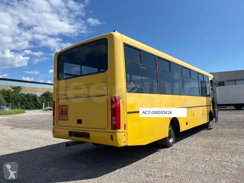 Autokar Iveco Cacciamali