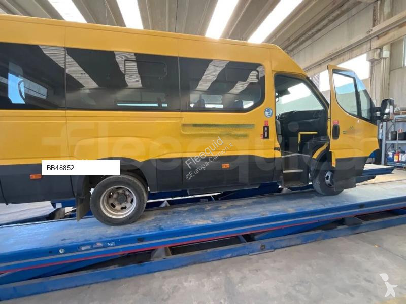 Autobus Iveco Daily