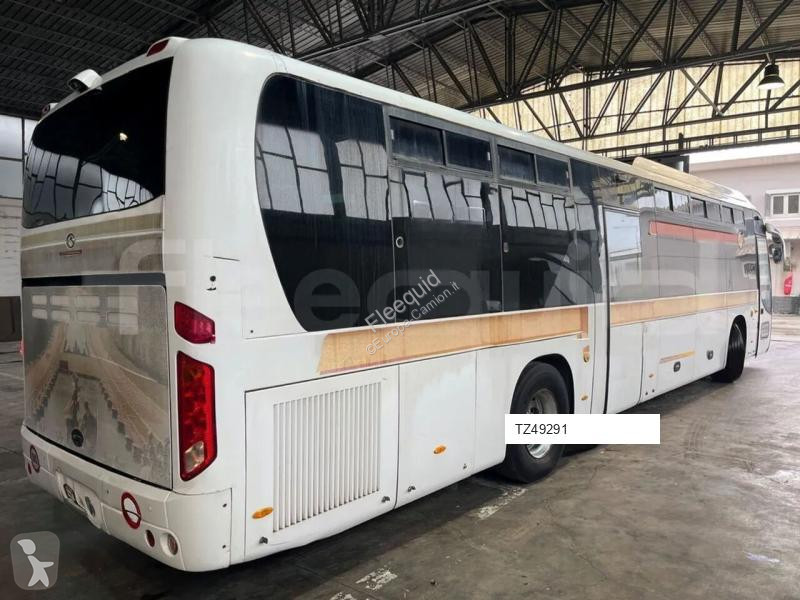 حافلة King Long XMQ6120