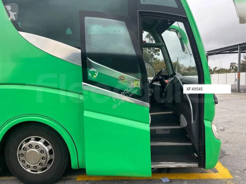 Междуградски автобус Scania Century
