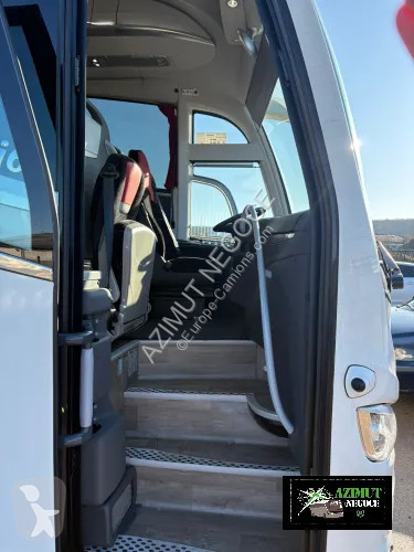 Междуградски автобус Irizar irizar