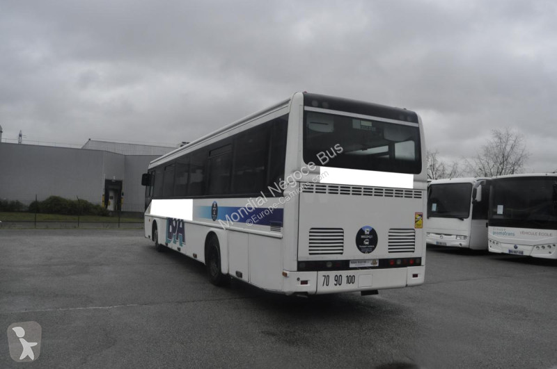 حافلة Irisbus