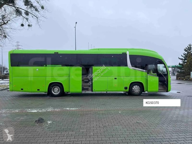 Междуградски автобус Irizar i6