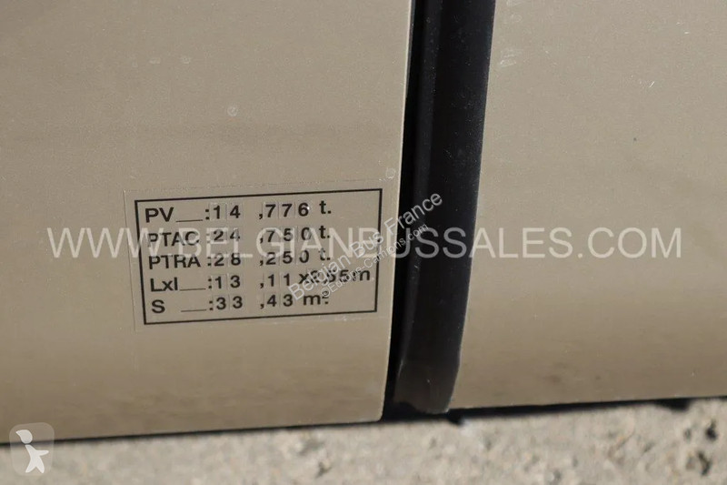 حافلة Mercedes 16RHD/3