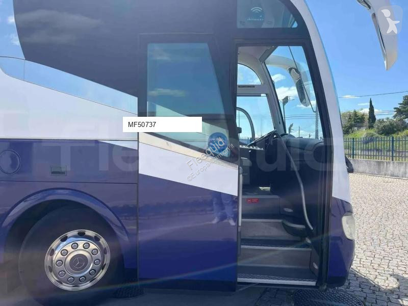 حافلة Mercedes i6