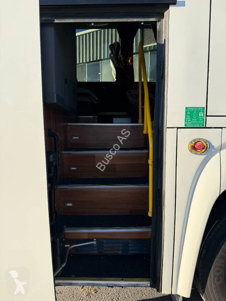 Междуградски автобус Scania Touring HD