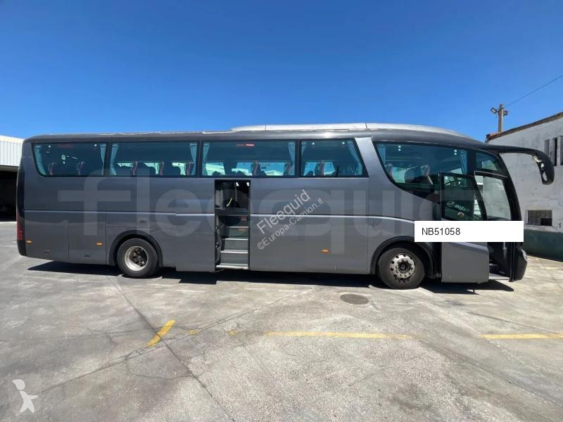 حافلة Irizar i6