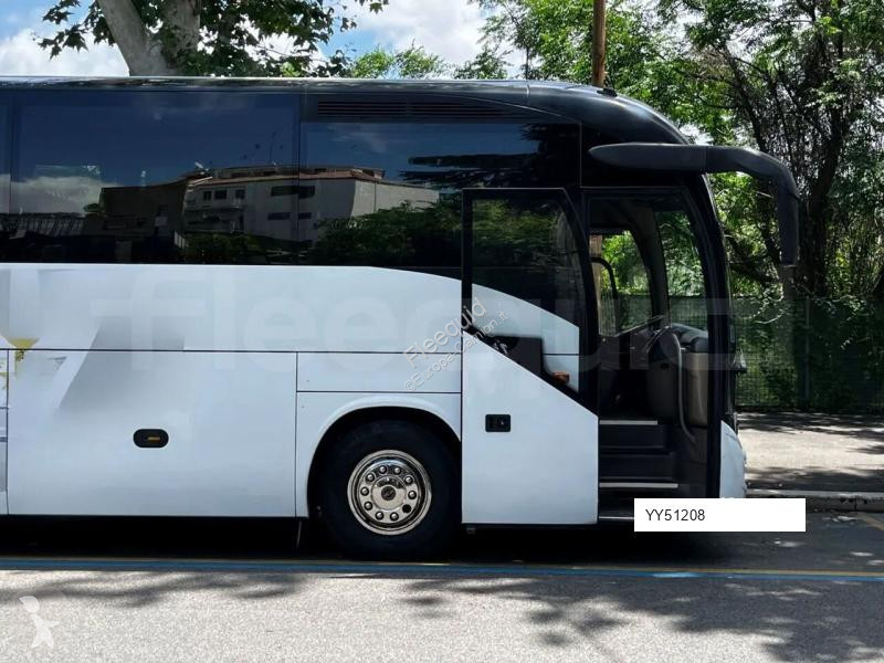 Междуградски автобус Iveco