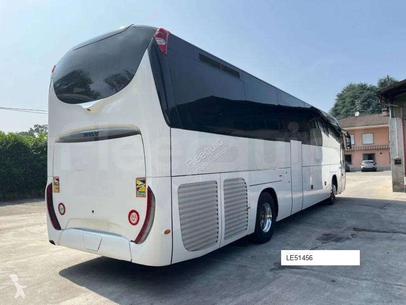 حافلة Iveco