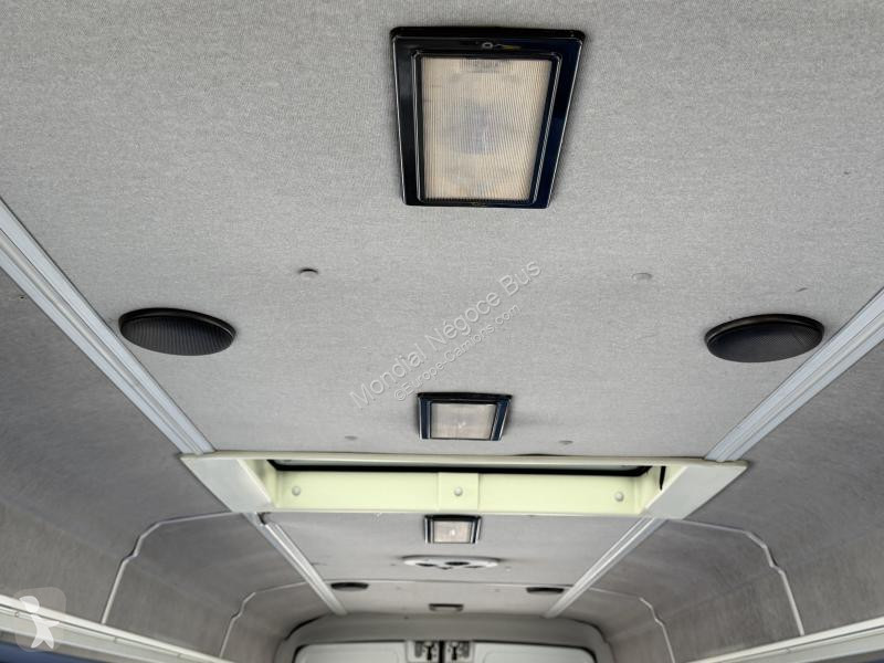 Véhicule utilitaire Iveco 50C17