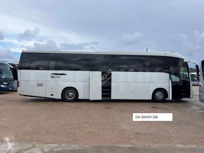 Ônibus viagem Irisbus 389